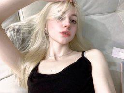 beautiful-students-260924-260924-011
