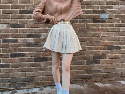 beautiful-students-260924-260924-011