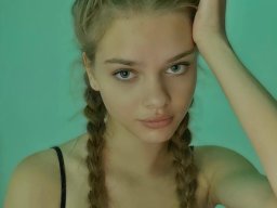 beautiful-students-260924-260924-011