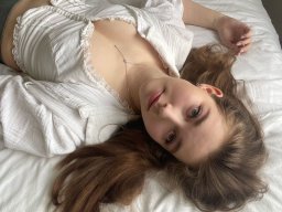beautiful-students-260924-260924-011