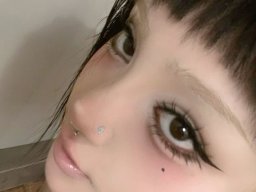beautiful-students-260924-260924-012