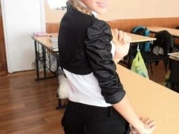 beautiful-students-260924-260924-012