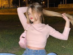 beautiful-students-260924-260924-012