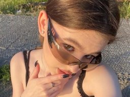 beautiful-students-260924-260924-012