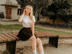 beautiful-students-260924-260924-012
