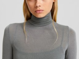 beautiful-students-260924-260924-012
