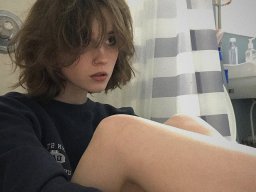 beautiful-students-260924-260924-012