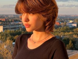 beautiful-students-260924-260924-012