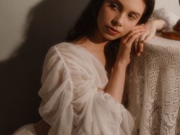 beautiful-students-260924-260924-012