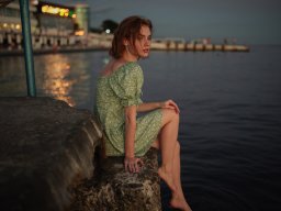 beautiful-students-260924-260924-012