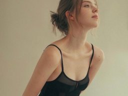 beautiful-students-260924-260924-012