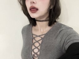 beautiful-students-260924-260924-013