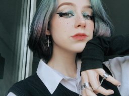 beautiful-students-260924-260924-013