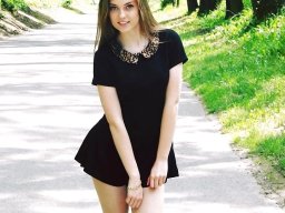 beautiful-students-260924-260924-013