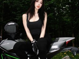 beautiful-students-260924-260924-013