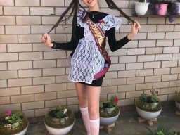 beautiful-students-260924-260924-013