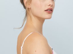 beautiful-students-260924-260924-013