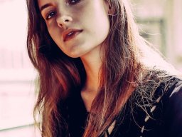 beautiful-students-260924-260924-013