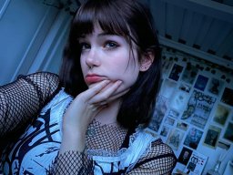 beautiful-students-260924-260924-013