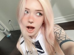 beautiful-students-260924-260924-014