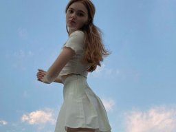 beautiful-students-260924-260924-014