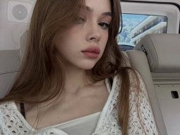 beautiful-students-260924-260924-014