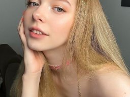 beautiful-students-260924-260924-014