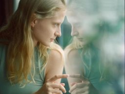 beautiful-students-260924-260924-014