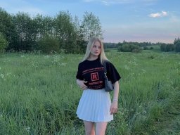 beautiful-students-260924-260924-014