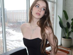 beautiful-students-260924-260924-014