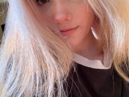 beautiful-students-260924-260924-014