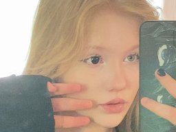 beautiful-students-260924-260924-014