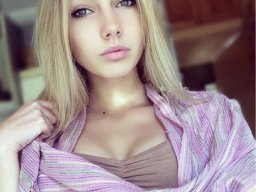beautiful-students-260924-260924-014