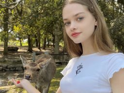 beautiful-students-260924-260924-014
