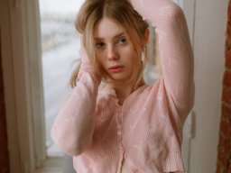beautiful-students-260924-260924-014