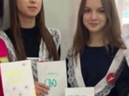 beautiful-students-260924-260924-014