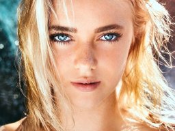 beautiful-students-260924-260924-015