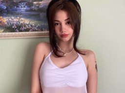 beautiful-students-260924-260924-015