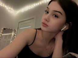 beautiful-students-260924-260924-015