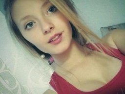 beautiful-students-260924-260924-015