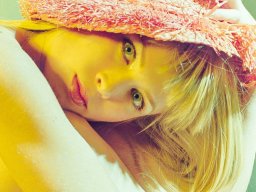 beautiful-students-260924-260924-015