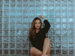 beautiful-students-260924-260924-015