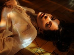 beautiful-students-260924-260924-016