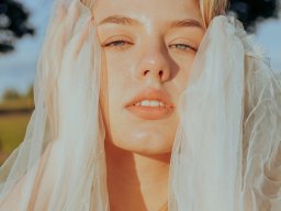 beautiful-students-260924-260924-016