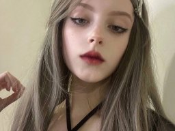 beautiful-students-260924-260924-016