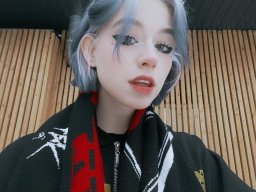 beautiful-students-260924-260924-016