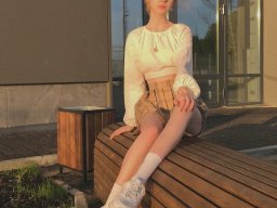 beautiful-students-260924-260924-017