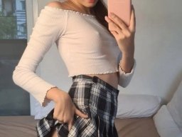 beautiful-students-260924-260924-017