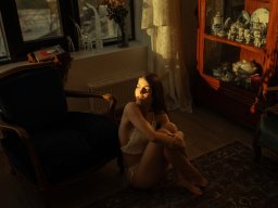 beautiful-students-260924-260924-018