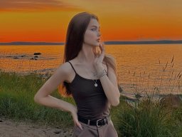 beautiful-students-260924-260924-018